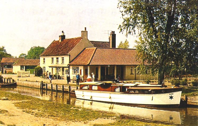 The Pleasure Boat Inn and Dyke